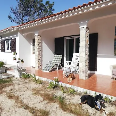 Casa Do Bosque Holiday home Nadadouro